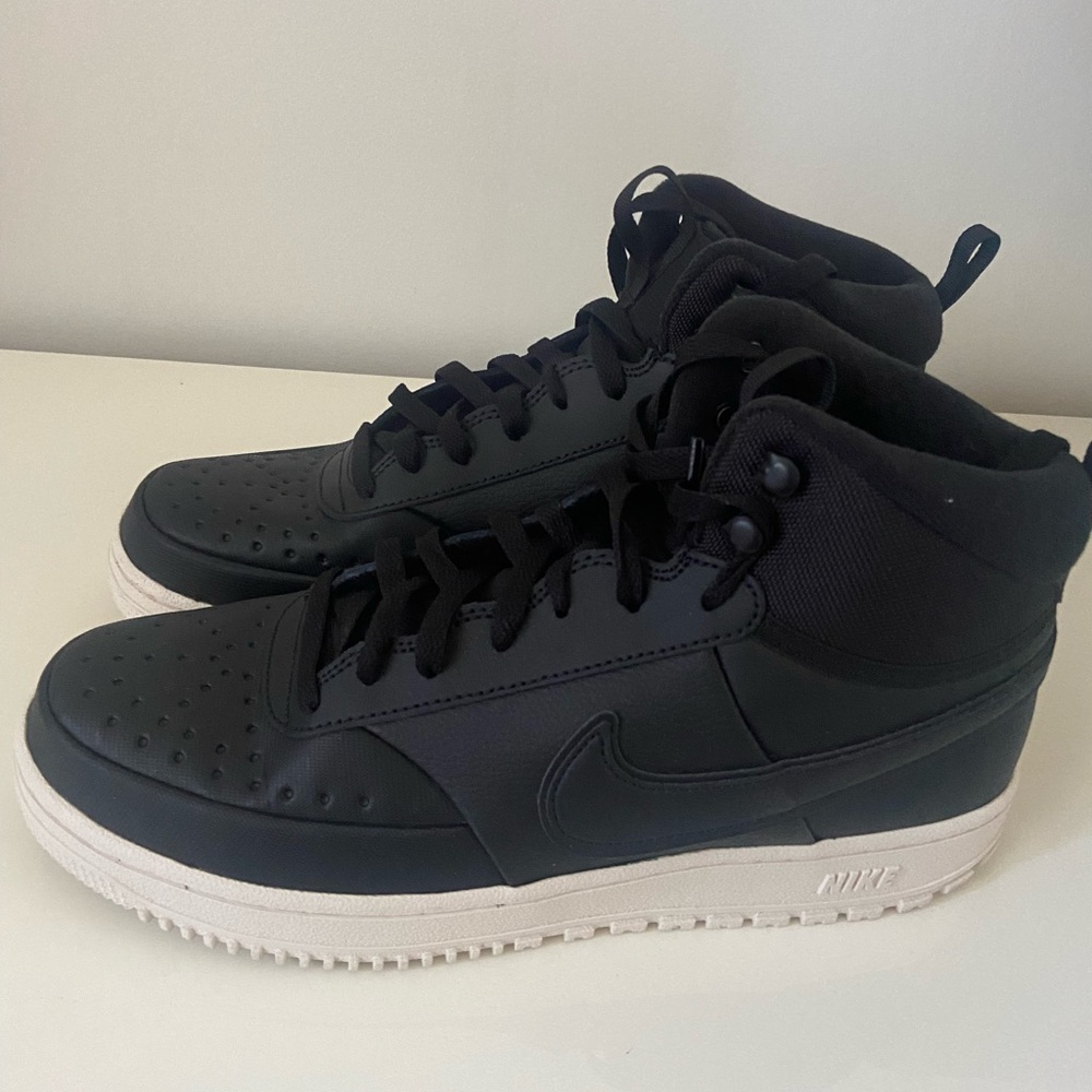 NIB Nike Court Vision Mid Black Phantom Mens Sneakers Size 10 DR7882 002
